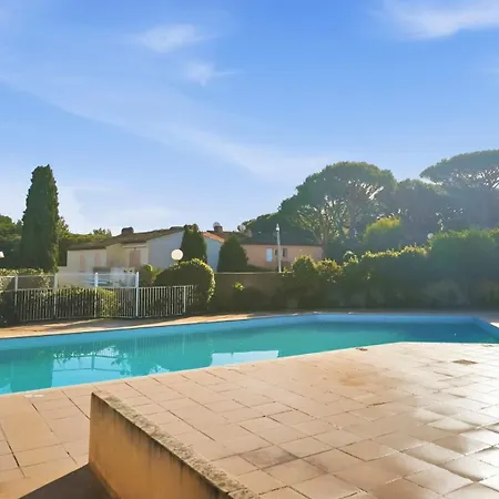 T2 - Piscine, Parking & Terrasse شقة *